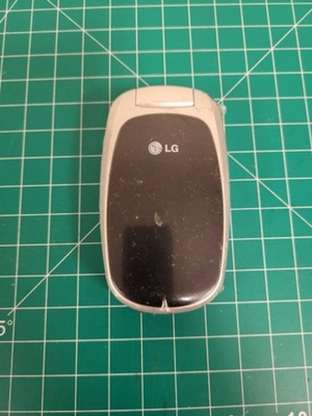 LG Flip Phone LG145PR Silver Cellular Phone Untested For Parts